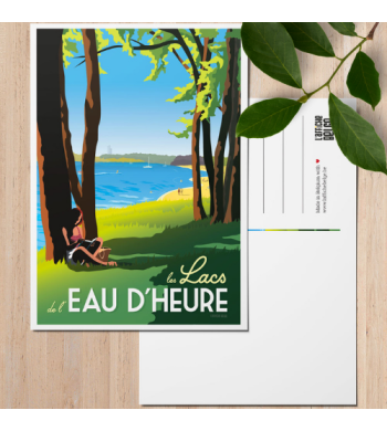 L'affiche Belge Carte Postale "Les Lacs de l’Eau d’Heure" sur table